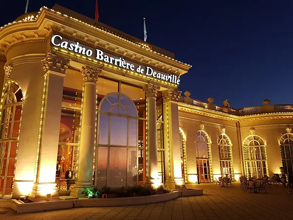 Intérieur élégant casino